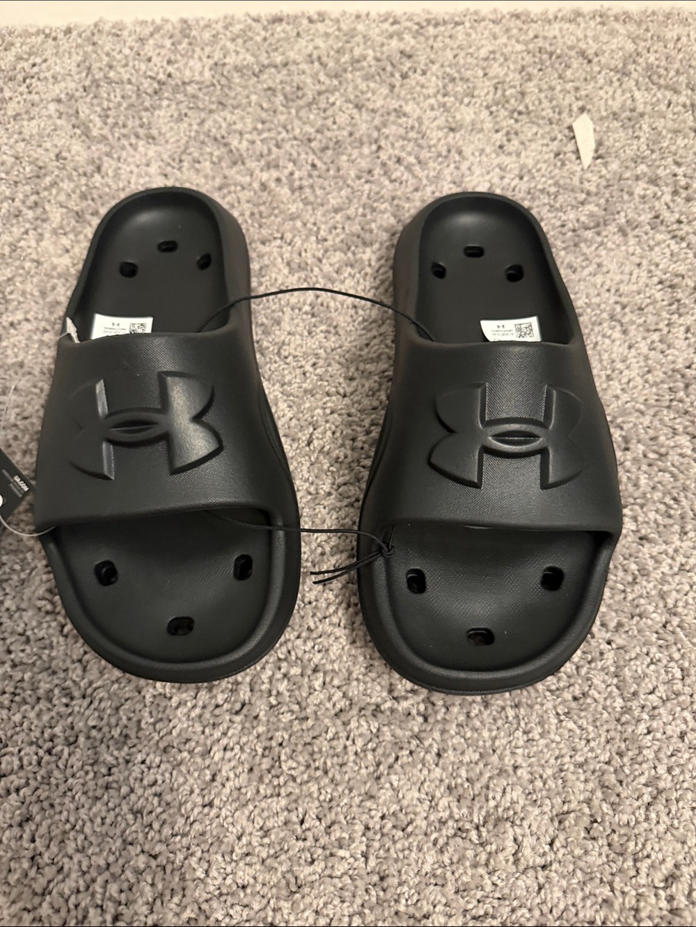 Under Armour Kids Black Slide Sandals with Embossed Logo